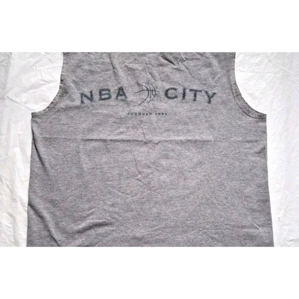 Vintage city M tank top Mens founded 1997 Gray Basketball Active wear Graphic - Picture 8 of 12